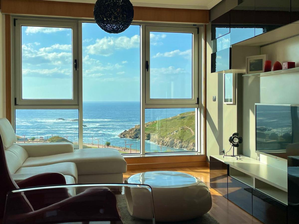 Parking, Vistas Al Mar Y Tres Habitaciones ア・コルーニャ エクステリア 写真